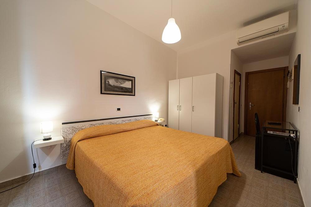 Hotel Belmare
