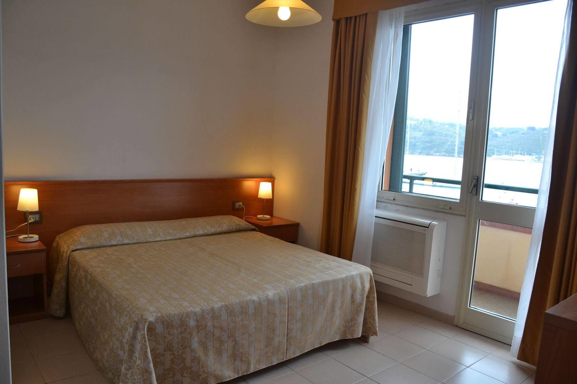 Belmare Hotel